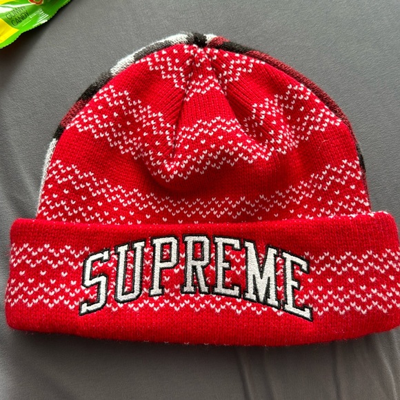 Supreme New Era Split Beanie